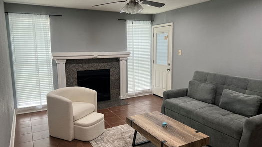 Houston null-story, 2-bed 12500 Sandpiper Drive 57-idx