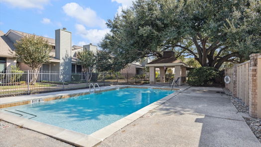 Houston 2-story, 3-bed 10811 Greenwillow Street 22-idx