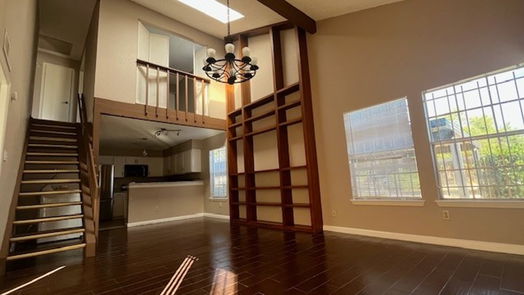 Houston 2-story, 3-bed 6327 Cattails Lane-idx