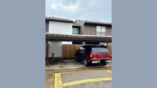 Houston 2-story, 2-bed 6633 W Airport Boulevard 704-idx