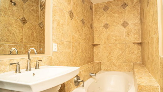 Houston null-story, 3-bed 4833 Hummingbird Street-idx