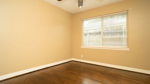 Houston null-story, 3-bed 4833 Hummingbird Street-idx
