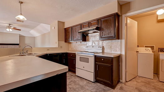 Houston 1-story, 3-bed 9622 Triola Lane-idx