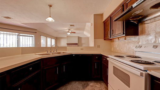 Houston 1-story, 3-bed 9622 Triola Lane-idx