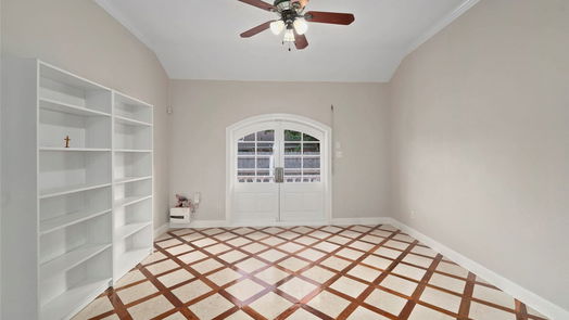 Houston 1-story, 4-bed 6303 Lugary Drive-idx