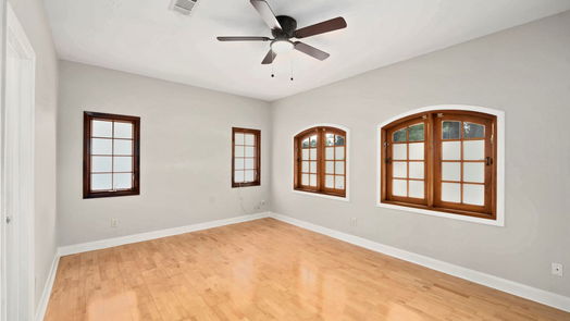 Houston 1-story, 4-bed 6303 Lugary Drive-idx