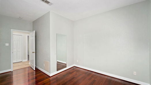 Houston 1-story, 4-bed 6303 Lugary Drive-idx