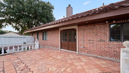 Houston 1-story, 4-bed 6303 Lugary Drive-idx