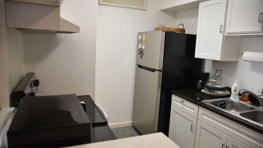Houston 1-story, 1-bed 6200 Ranchester Drive 215-idx