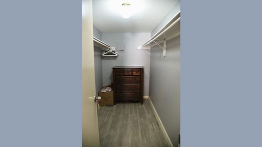 Houston 1-story, 1-bed 6200 Ranchester Drive 215-idx