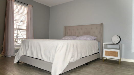 Houston 1-story, 1-bed 6200 Ranchester Drive 215-idx