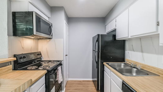 Houston 1-story, 1-bed 6001 Reims Road 305-idx