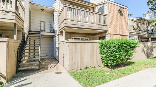 Houston 1-story, 1-bed 6001 Reims Road 305-idx