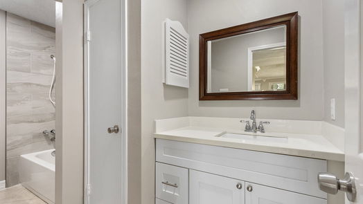 Houston 1-story, 1-bed 8521 Sands Point Drive 73-idx