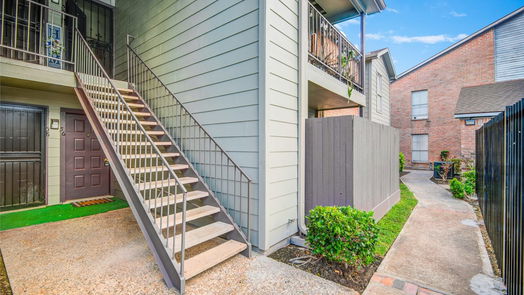 Houston 1-story, 3-bed 9350 Country Creek Drive 56-idx