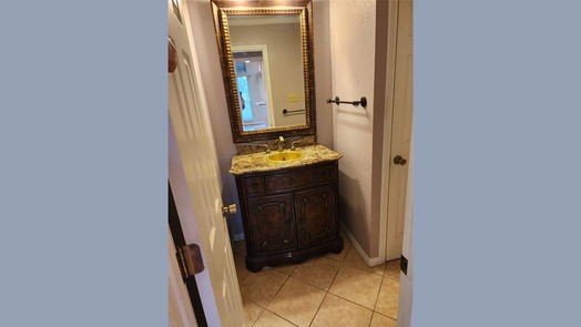 Houston 1-story, 1-bed 8567 Sands Point Drive-idx