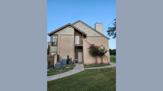 Houston 1-story, 1-bed 8567 Sands Point Drive-idx
