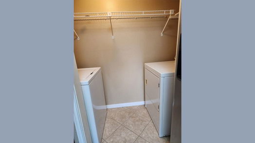 Houston 1-story, 1-bed 8567 Sands Point Drive-idx