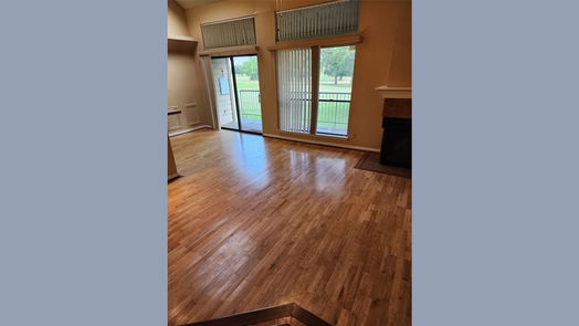 Houston 1-story, 1-bed 8567 Sands Point Drive-idx