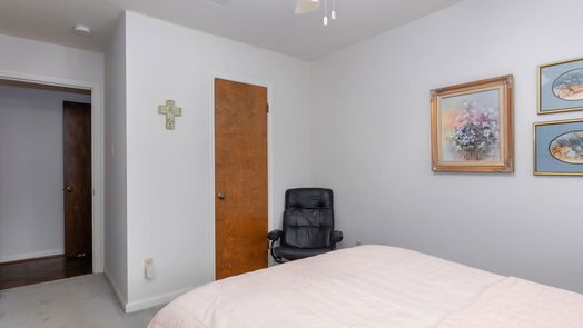 Houston 1-story, 4-bed 9046 Sandstone Street-idx