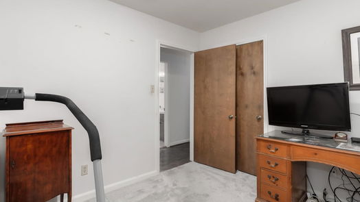 Houston 1-story, 4-bed 9046 Sandstone Street-idx