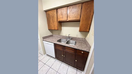 Houston null-story, 2-bed 10211 Sugar Branch Drive 361-idx