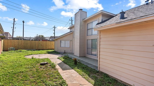 Houston 1-story, 3-bed 10107 Reedwood Lane-idx