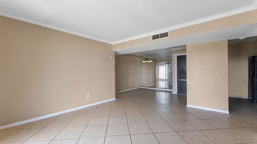 Houston 3-story, 3-bed 10110 Forum West Drive 532-idx