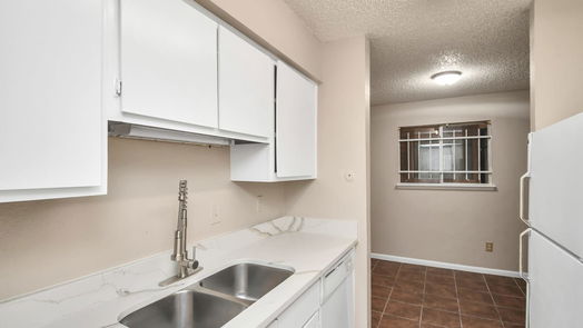 Houston 1-story, 1-bed 10203 Forum Park Drive 134-idx