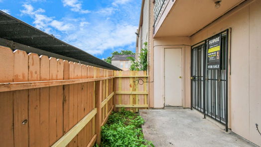 Houston 1-story, 1-bed 10203 Forum Park Drive 134-idx