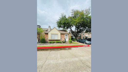 Houston 1-story, 2-bed 9399 Westwood Village Drive 61-idx