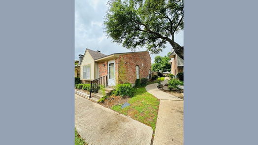 Houston 1-story, 2-bed 9399 Westwood Village Drive 61-idx