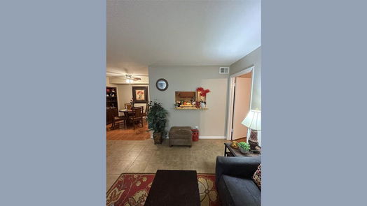 Houston 1-story, 2-bed 9350 Country Creek Drive 24-idx