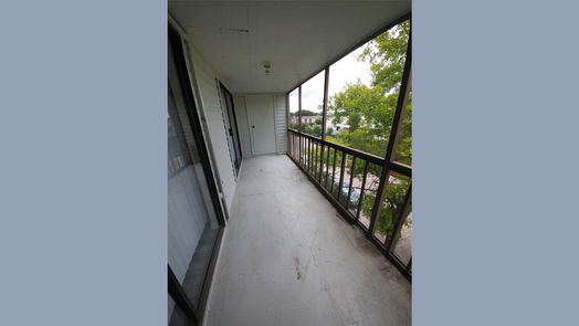 Houston 3-story, 1-bed 10110 Forum West Drive 534-idx