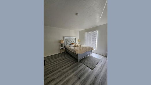 Houston 1-story, 2-bed 10110 Forum West Drive 406-idx