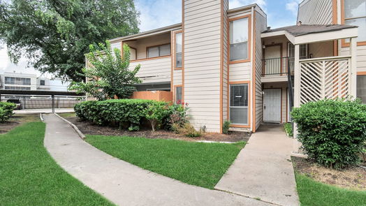 Houston 1-story, 2-bed 10202 Forum Park Drive 33-idx