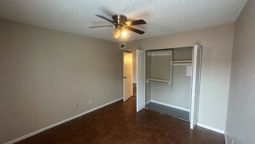 Houston 1-story, 2-bed 10203 Forum Park Drive 210-idx