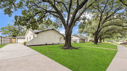 Houston 1-story, 4-bed 7802 Gulfton Street-idx