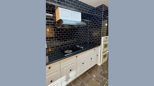 Houston 1-story, 4-bed 8826 Roos Road-idx