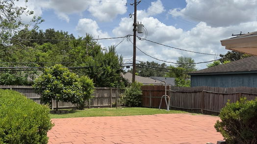 Houston 1-story, 4-bed 8826 Roos Road-idx