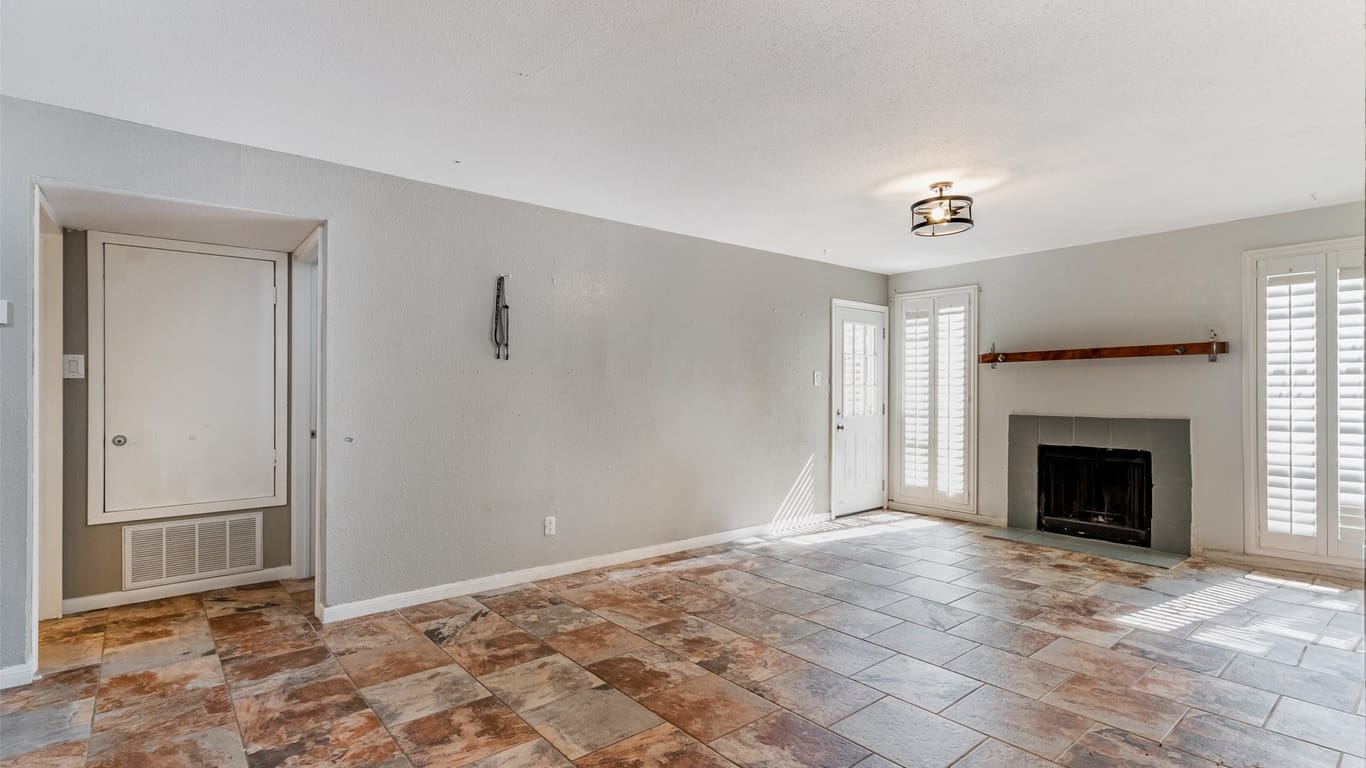 Houston 1-story, 1-bed 10211 Sugar Branch Drive 367-idx