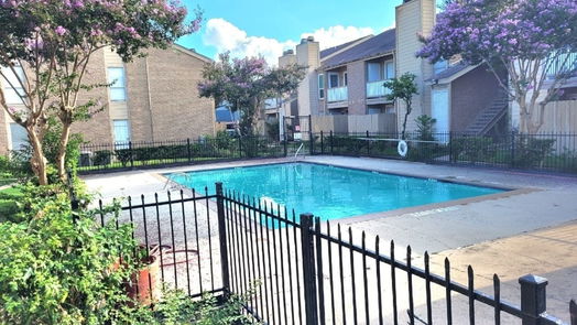 Houston 1-story, 1-bed 10211 Sugar Branch Drive 318-idx