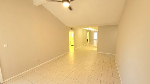 Houston 1-story, 1-bed 10211 Sugar Branch Drive 318-idx