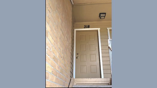 Houston 1-story, 1-bed 10211 Sugar Branch Drive 318-idx