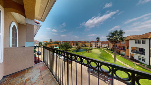 Houston 3-story, 4-bed 7127 Windwater Lagoon-idx