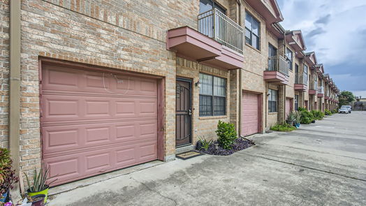 Houston 2-story, 2-bed 9400 Bellaire Boulevard 609-idx