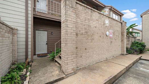 Houston 1-story, 2-bed 8281 Sands Point Drive 179-idx