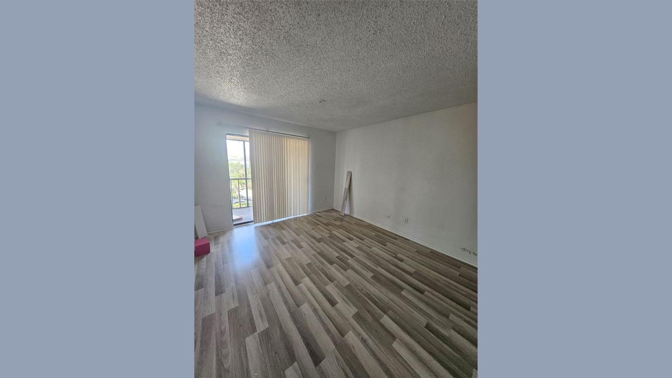 Houston 1-story, 1-bed 10110 Forum West Drive 633-idx