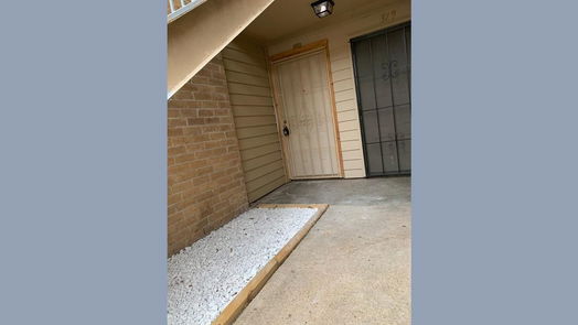 Houston 1-story, 1-bed 10211 Sugar Branch Drive 377-idx