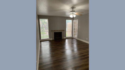 Houston 1-story, 1-bed 10211 Sugar Branch Drive 377-idx